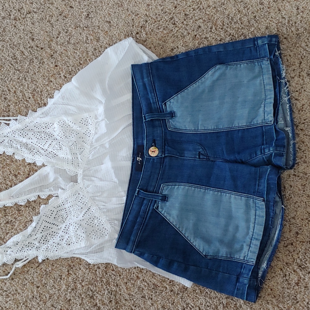 7 FOR ALL MANKIND DENIM SHORTS - Picture 3 of 13